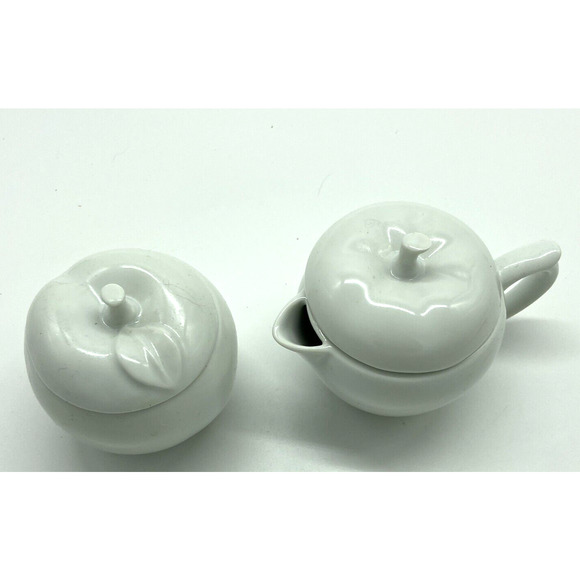 Vintage Apple Sugar and Creamer Set with Lids White Porcelain Avon - Picture 4 of 9